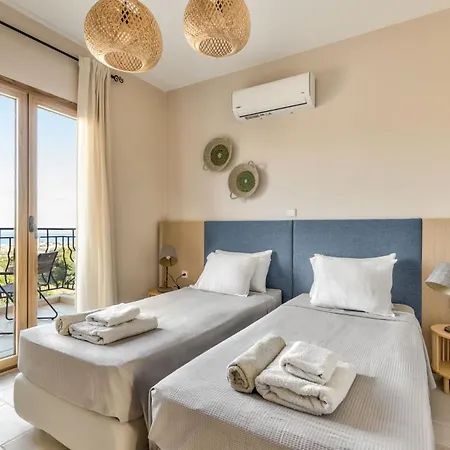 Amberblue Vila Kalathos